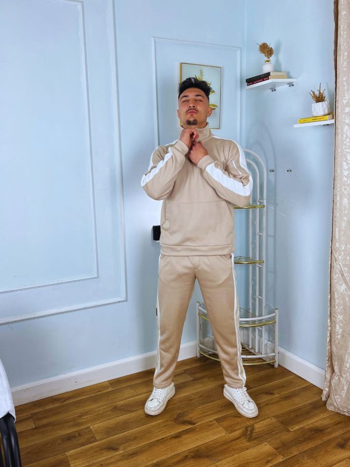 ⁦tracksuit⁩ - الصورة ⁦9⁩