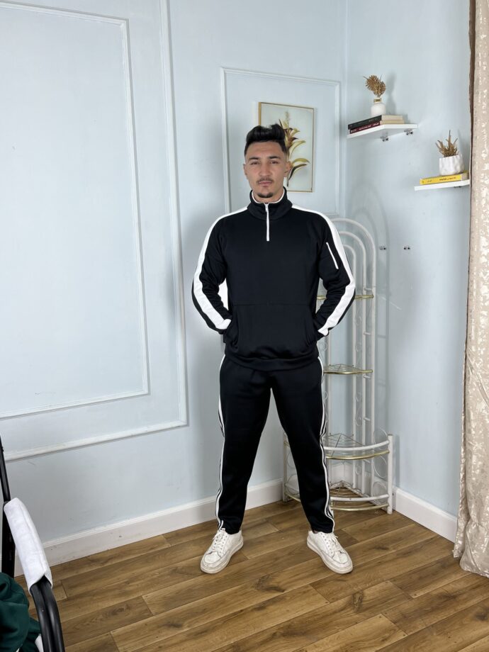 ⁦tracksuit⁩ - الصورة ⁦5⁩